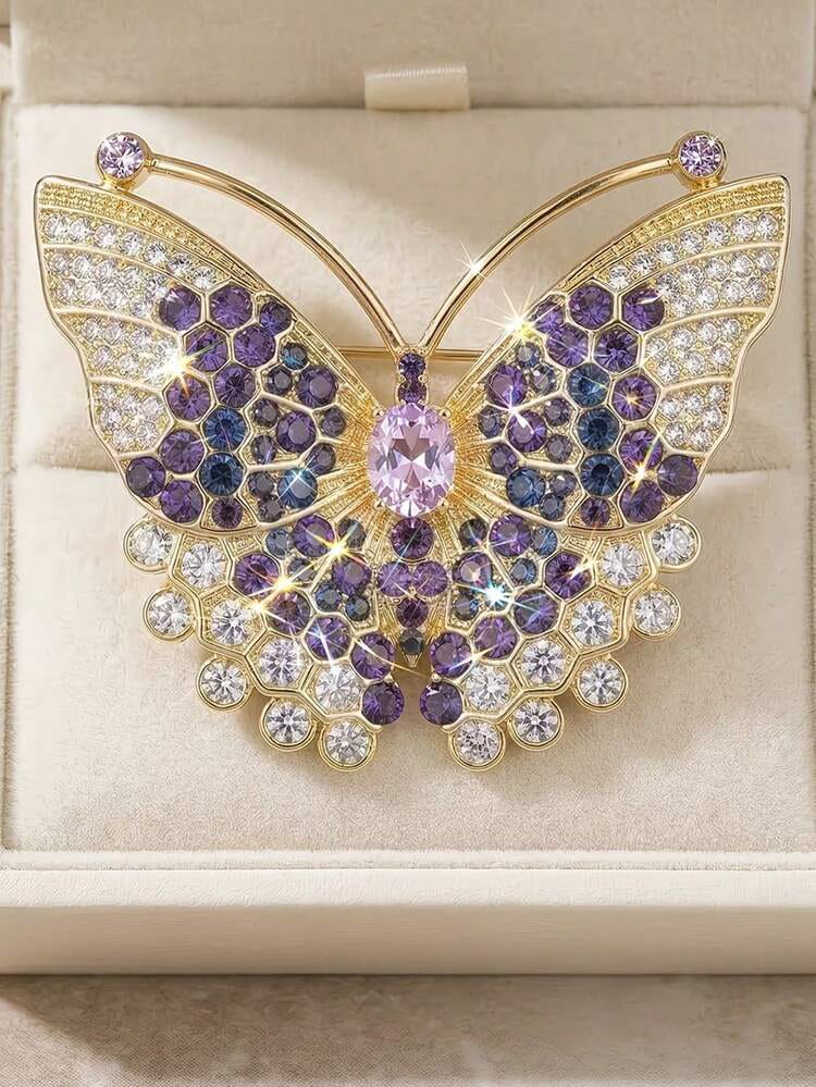 Cinch Butterfly Brooch